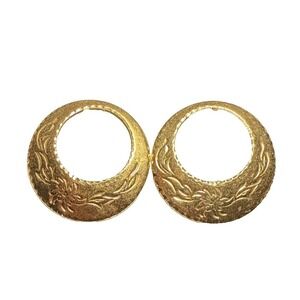 Simply Whispers Gold Tone Engraved Hoop Earrings J19-13